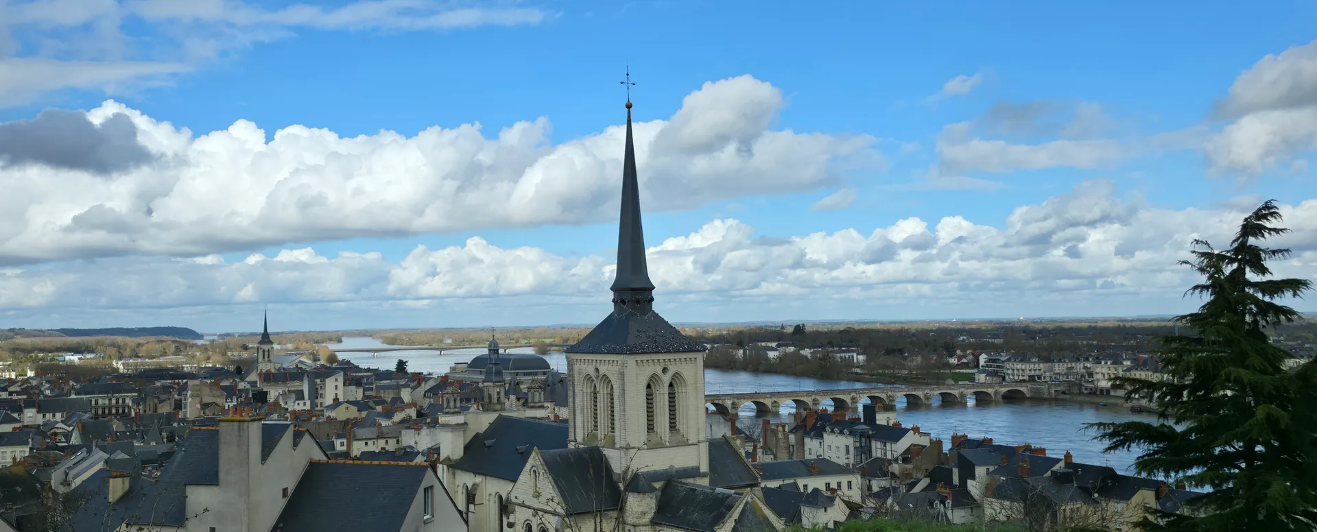 Panorama de Saumur - Cadre de vie de la formation IFMA